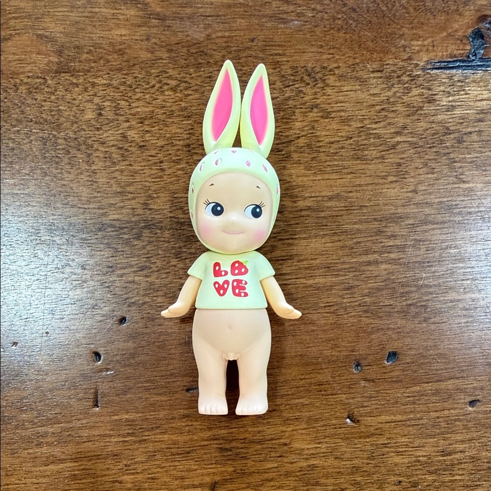 Strawberry love series - Rabbit